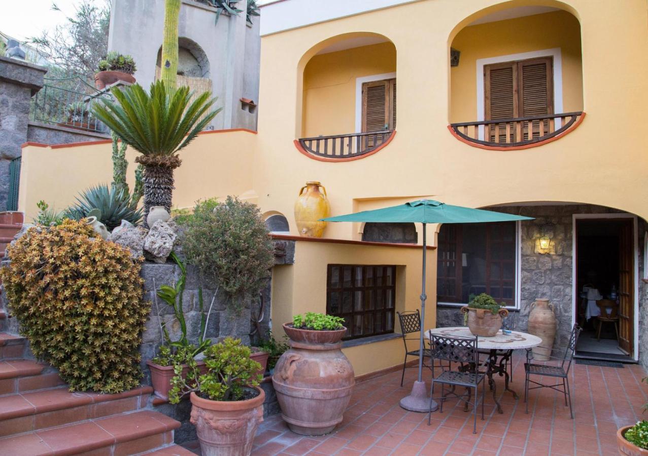Villa Paradiso Sant'Angelo  Buitenkant foto